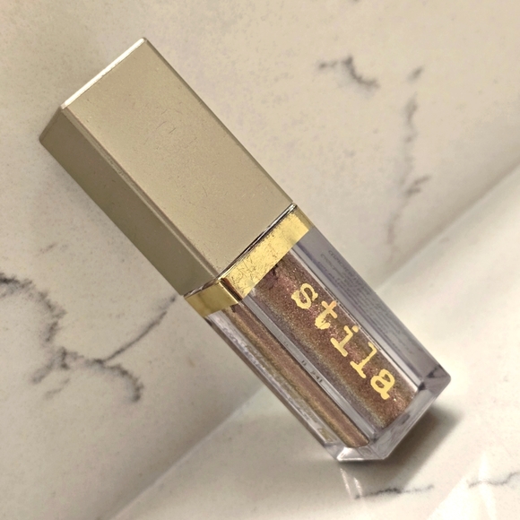 Stila Glitter & Glow Eyeshadow in Wanderlust NEW - Picture 3 of 5